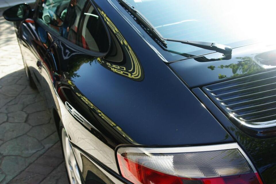 Magic Schine Sıvı Araba Pasta Cila Parlatıcı Wax 230 Ml.